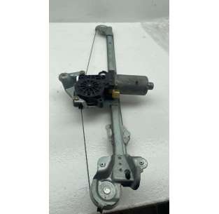 ELEVALUNAS TRASERO DERECHO...