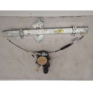 ELEVALUNAS TRASERO...