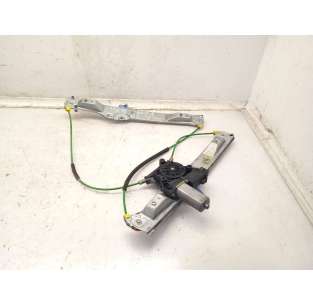 ELEVALUNAS DELANTERO...