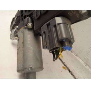 ELEVALUNAS DELANTERO... 2