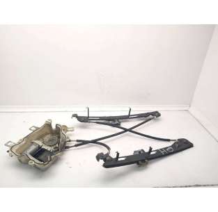 ELEVALUNAS DELANTERO...