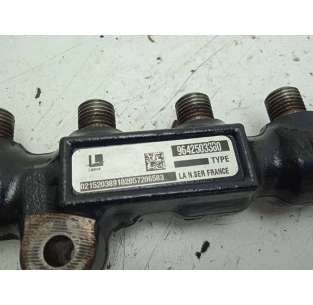 RAMPA INYECTORA FORD FUSION... 2