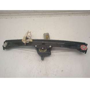 ELEVALUNAS DELANTERO...