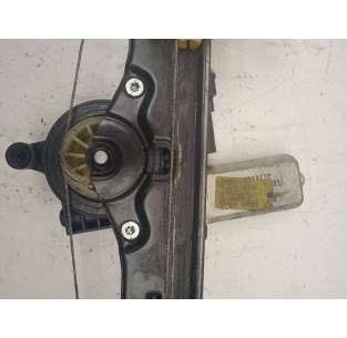 ELEVALUNAS DELANTERO... 2