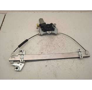 ELEVALUNAS DELANTERO...