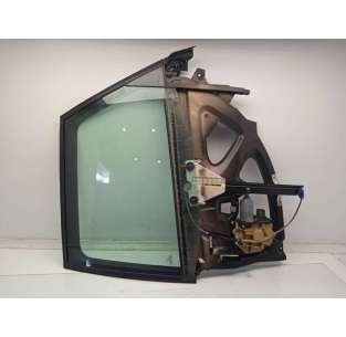 ELEVALUNAS TRASERO...