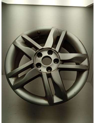 LLANTA - 743867 / 8200586649