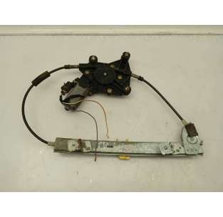 ELEVALUNAS TRASERO DERECHO...