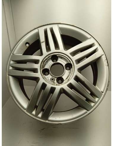 LLANTA - 743984 / 8200310794
