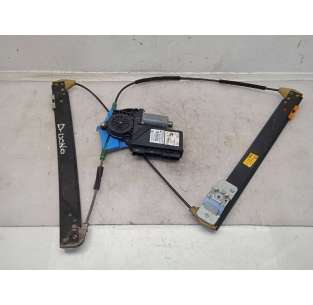 ELEVALUNAS DELANTERO...