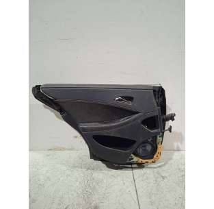 PUERTA TRASERA IZQUIERDA... 2