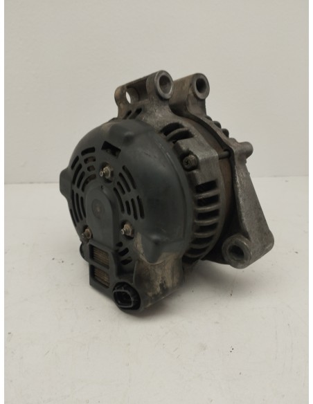 Recambio de alternador para land rover range rover sport v6 td s referencia OEM IAM YLE500200  