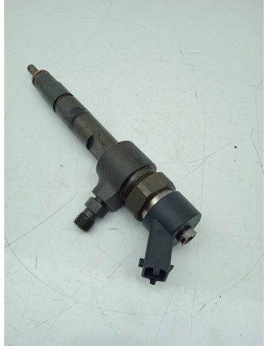 Recambio de inyector para fiat bravo (182) 1.9 jtd cat referencia OEM IAM 0445110002  