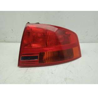 PILOTO TRASERO DERECHO AUDI...
