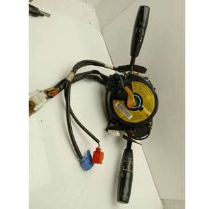 MANDO LUCES KIA CARENS (RS)...