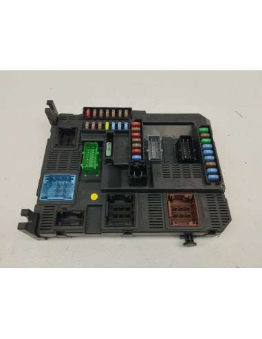 CAJA RELES / FUSIBLES PEUGEOT 208 -...