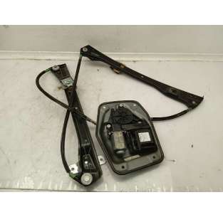 ELEVALUNAS DELANTERO...