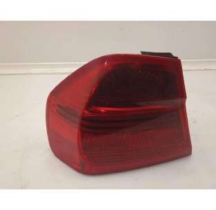 PILOTO TRASERO IZQUIERDO...