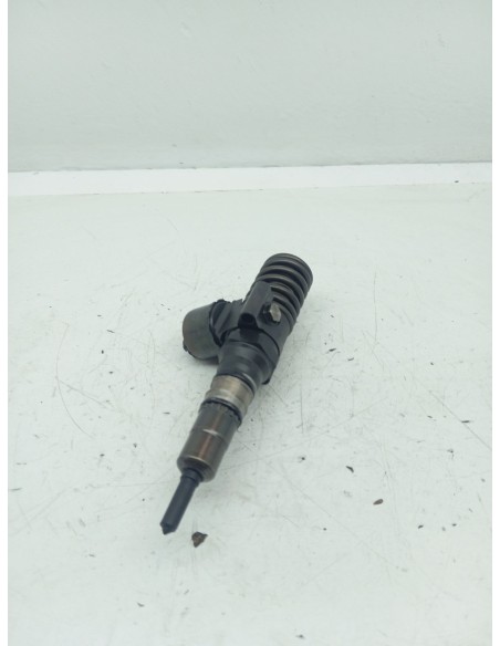Recambio de inyector para audi a6 berlina (4f2) 2.0 tdi referencia OEM IAM 03G130073G  