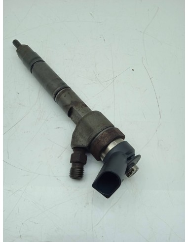 Recambio de inyector para smart forfour 1.5 cdi cat referencia OEM IAM 0445110167  