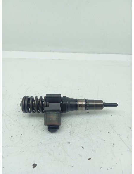 Recambio de inyector para audi a6 berlina (4f2) 2.0 tdi referencia OEM IAM 03G130073G  