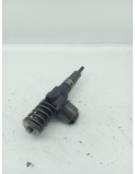 Recambio de inyector para audi a6 berlina (4f2) 2.0 tdi referencia OEM IAM 03G130073G  
