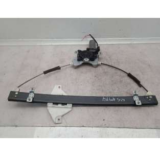 ELEVALUNAS DELANTERO...