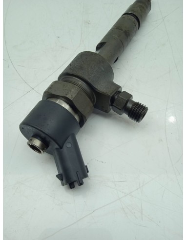Recambio de inyector para fiat punto berlina (188) 1.9 jtd cat referencia OEM IAM 0445110019  