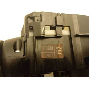 MANDO LUCES TOYOTA YARIS... 2