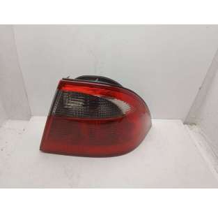 PILOTO TRASERO DERECHO SAAB...