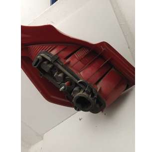 PILOTO TRASERO DERECHO... 2