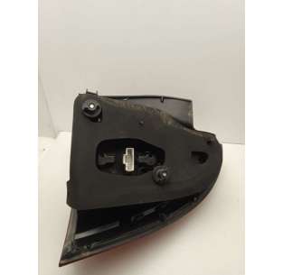 PILOTO TRASERO IZQUIERDO... 2