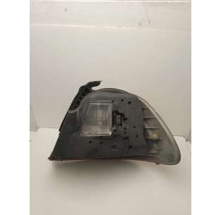 PILOTO TRASERO IZQUIERDO... 2