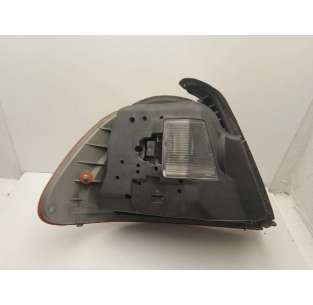 PILOTO TRASERO DERECHO BMW... 2