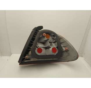 PILOTO TRASERO IZQUIERDO... 2