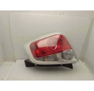 PILOTO TRASERO DERECHO FIAT...