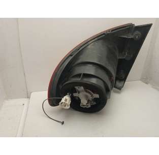 PILOTO TRASERO IZQUIERDO... 2