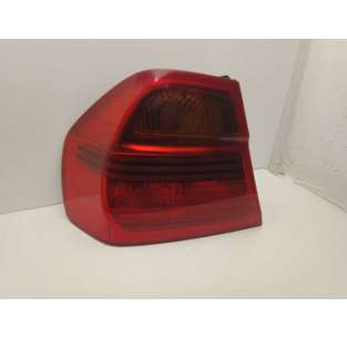 PILOTO TRASERO IZQUIERDO...