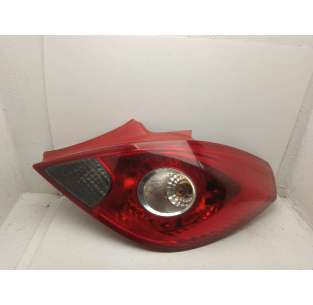 PILOTO TRASERO DERECHO OPEL...
