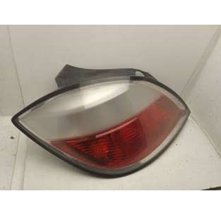 PILOTO TRASERO IZQUIERDO...