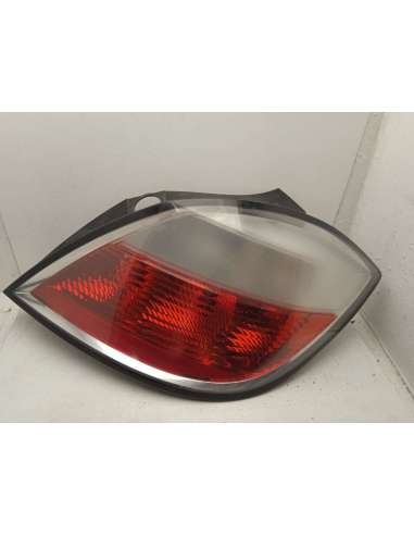 PILOTO TRASERO DERECHO OPEL ASTRA H...