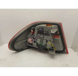 PILOTO TRASERO DERECHO... 2