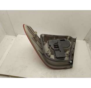 PILOTO TRASERO IZQUIERDO... 2