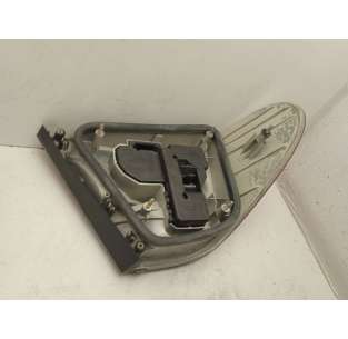 PILOTO TRASERO DERECHO... 2