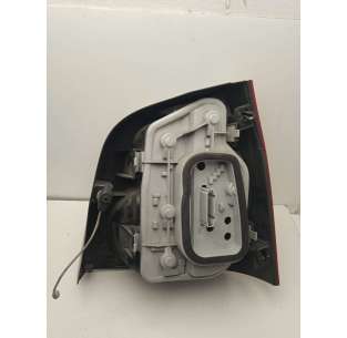 PILOTO TRASERO IZQUIERDO... 2