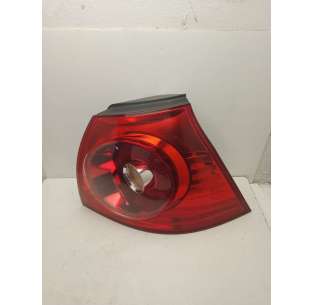 PILOTO TRASERO DERECHO...