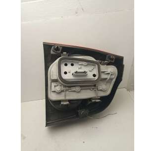 PILOTO TRASERO DERECHO... 2