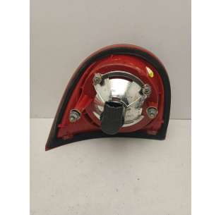 PILOTO TRASERO DERECHO... 2