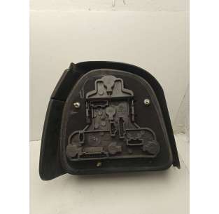 PILOTO TRASERO DERECHO... 2