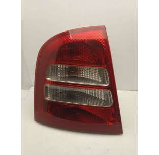 PILOTO TRASERO IZQUIERDO...